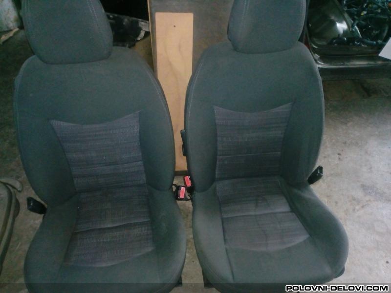 Renault  Laguna Dci Enterijer