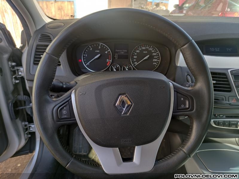 Renault  Laguna  Enterijer