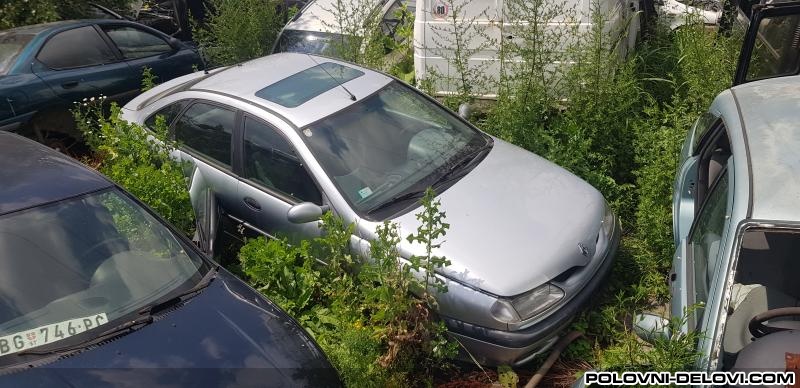Renault  Laguna P12 Kompletan Auto U Delovima