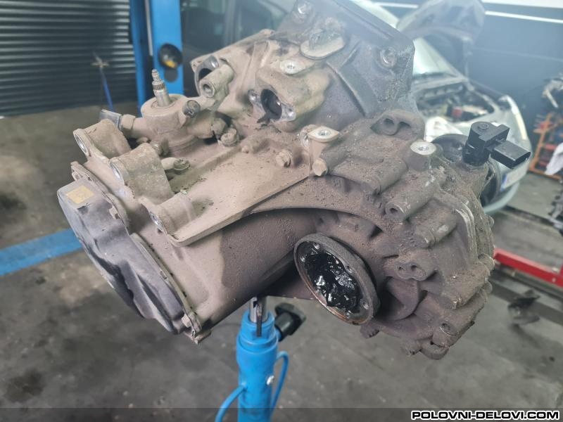 Renault  Laguna Tdi Kompletan Auto U Delovima