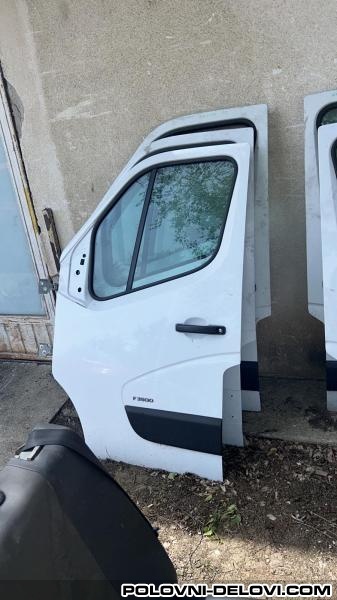 Renault  Master 2.3 Kompletan Auto U Delovima