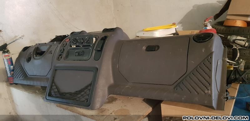 Renault Master Enterijer