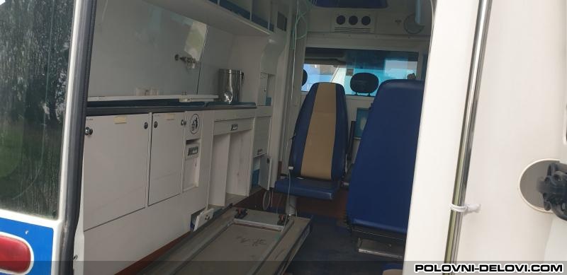 Renault  Master  Kompletan Auto U Delovima