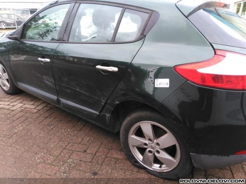 Renault  Megane 1.6benz Kompletan Auto U Delovima