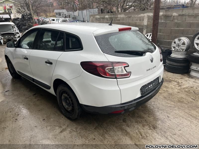 Renault  Megane 3 Karavan Bela Boja  Karoserija