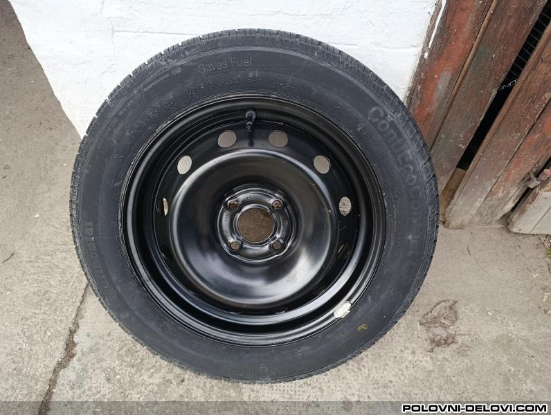 Renault  Megane Delovi Za Megan Kompletan Auto U Delovima