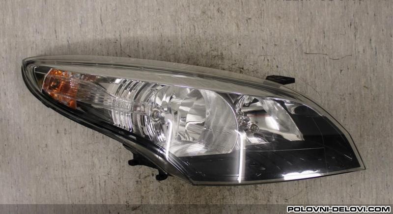 Renault  Megane Farovi Svetla I Signalizacija