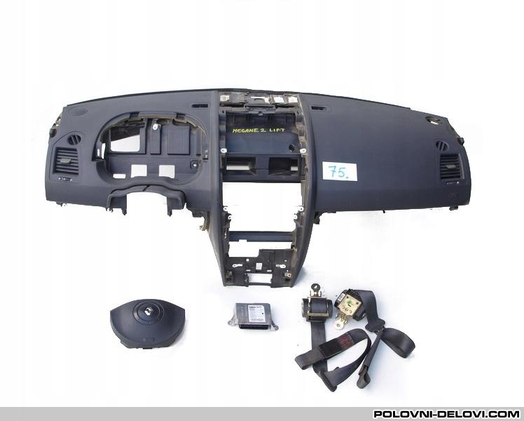 Renault  Megane Instrument Tabla Enterijer