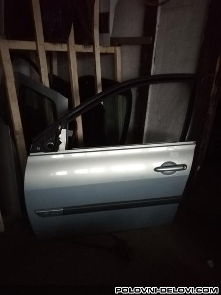Renault  Megane  Karoserija