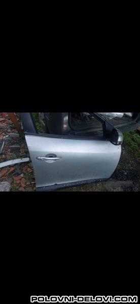 Renault  Megane  Karoserija