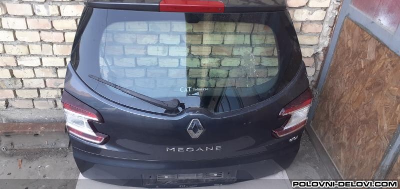 Renault  Megane  Karoserija