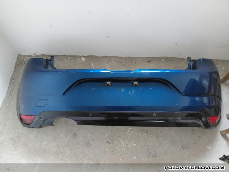 Renault  Megane  Karoserija