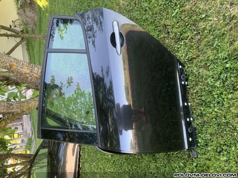 Renault  Megane  Karoserija