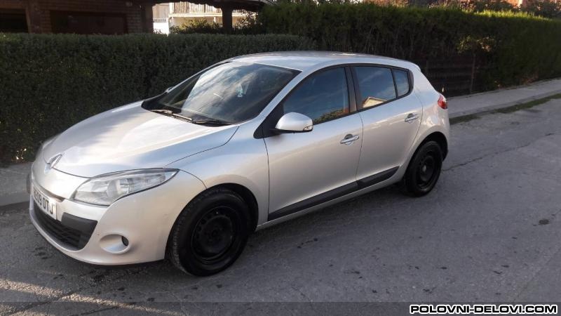 Renault  Megane Levo Krilo Siva Karoserija