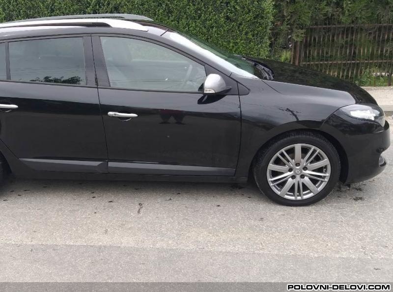 Renault  Megane Prednja Desna Vrata Karoserija