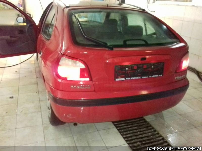 Renault  Megane  Trap I Vesanje