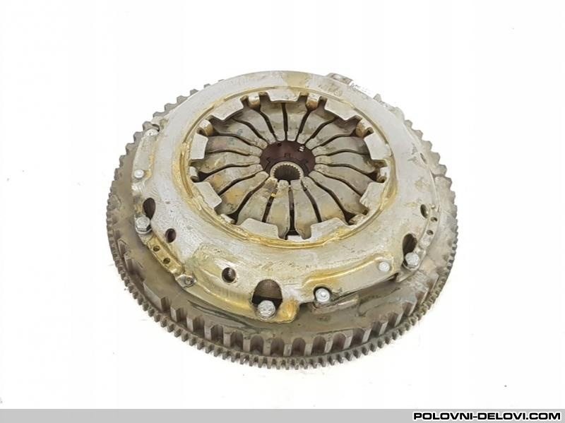 Renault  Megane Zamajac Motor I Delovi Motora