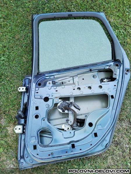 Renault  Scenic  Karoserija