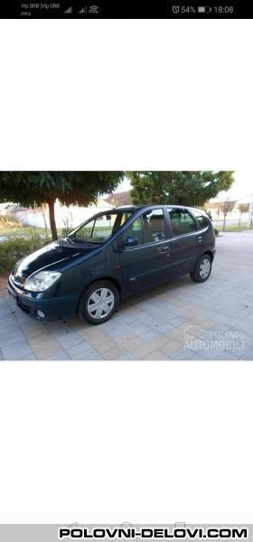 Renault  Scenic  Kompletan Auto U Delovima