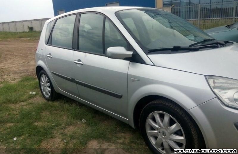 Renault  Scenic Prednja Desna Vrata Karoserija