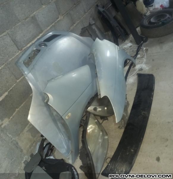 Renault  Scenic RXE Kompletan Auto U Delovima