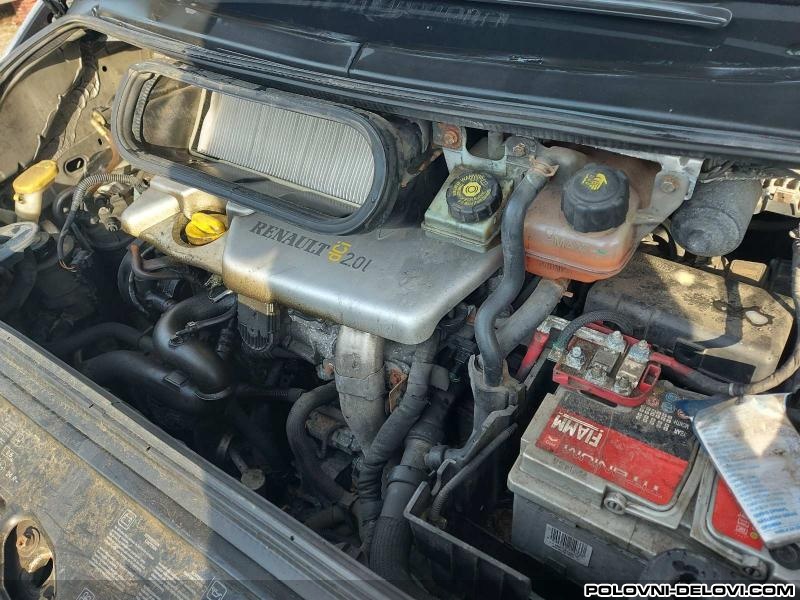 Renault  Traffic 2.0dCi Motor I Delovi Motora
