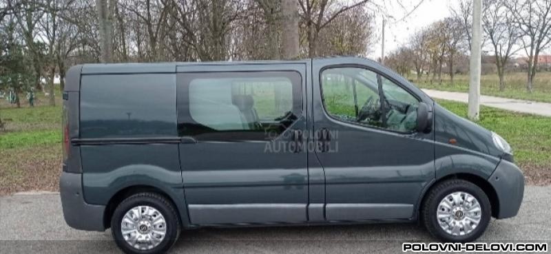 Renault  Traffic  Kompletan Auto U Delovima