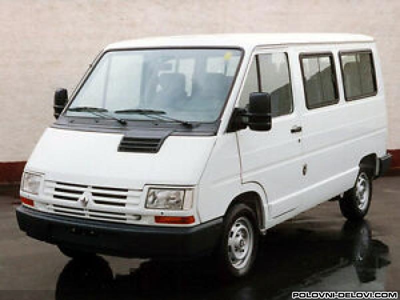 Renault Trafic Kompletan Auto U Delovima