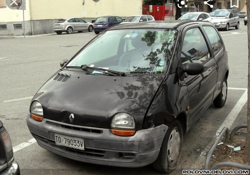 Renault  Twingo Delovi Kompletan Auto U Delovima