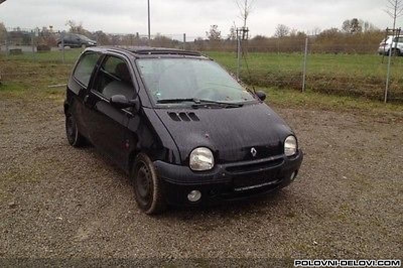 Renault  Twingo  Kompletan Auto U Delovima