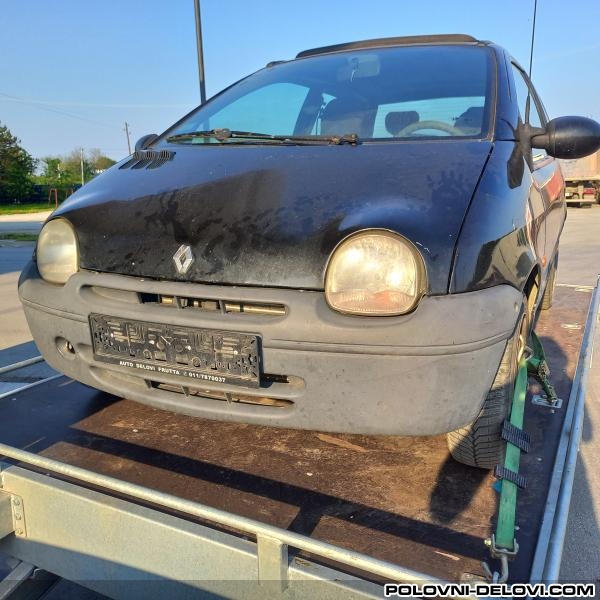 Renault  Twingo  Kompletan Auto U Delovima