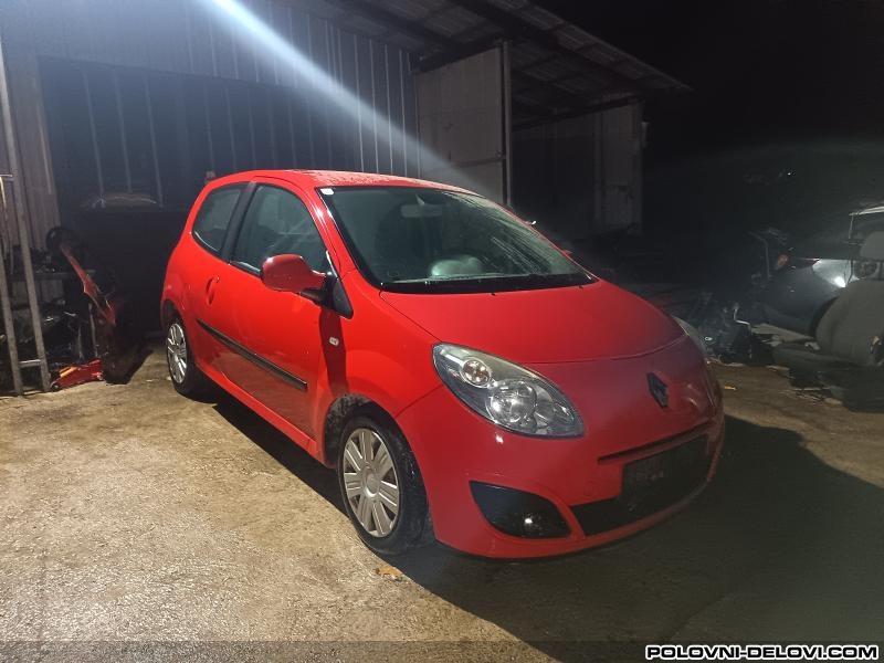 Renault  Twingo  Kompletan Auto U Delovima