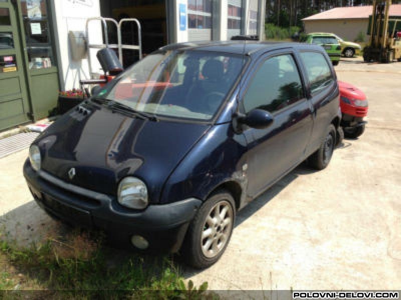 Renault  Twingo  Kompletan Auto U Delovima