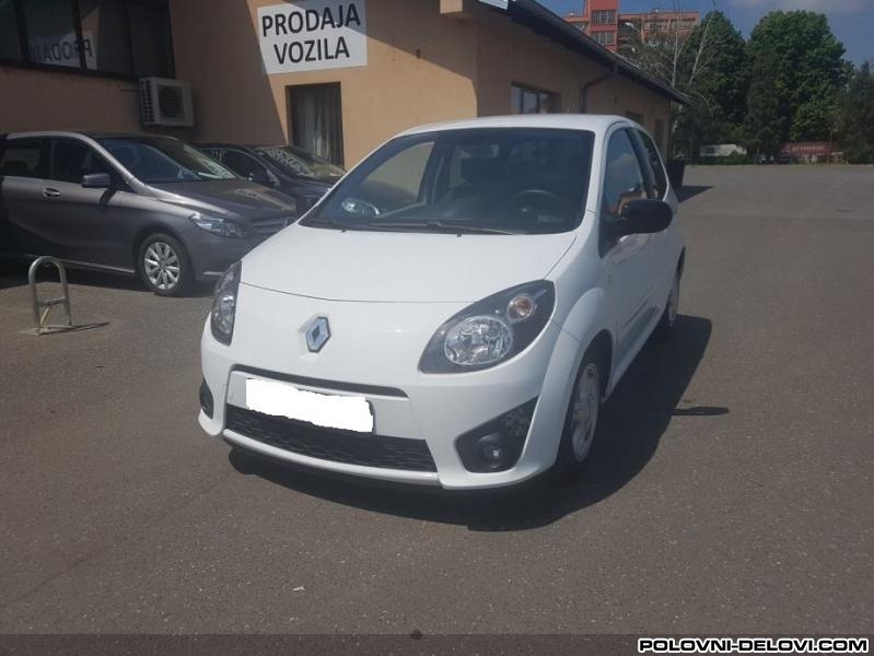 Renault  Twingo U Delovima Kompletan Auto U Delovima