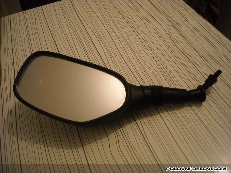 Scooter razno Ram i delovi rama