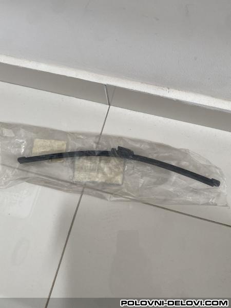Seat  Altea. Exeo - Zadnja Metlica Brisaca