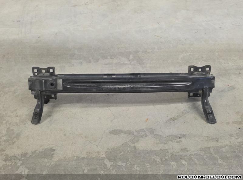 Seat  Ateca 16-24 Sina Branika Karoserija