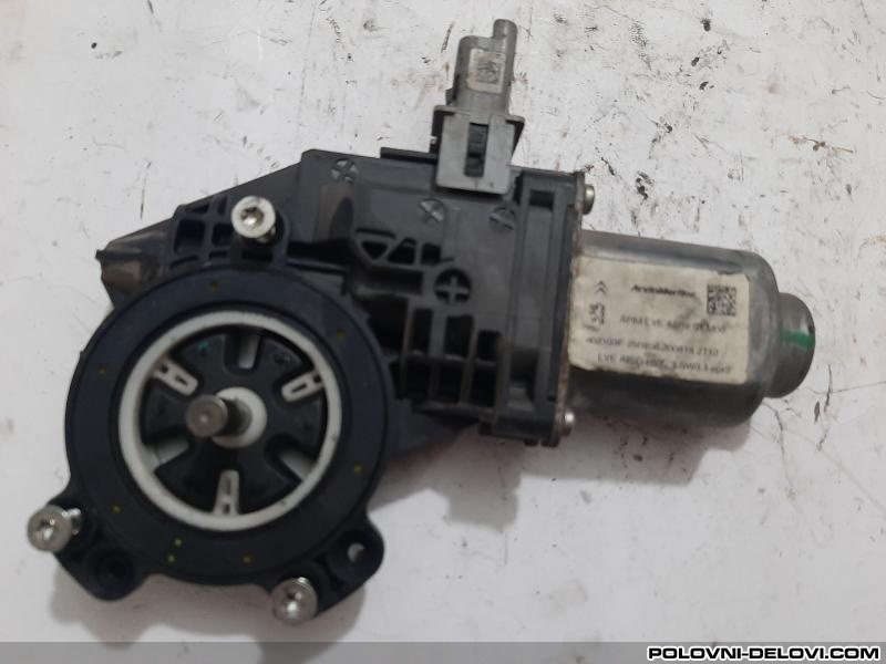 Seat  Cordoba Tdi Razni Delovi