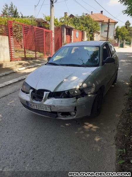 Seat  Ibiza 1.2 12v  Kompletan Auto U Delovima