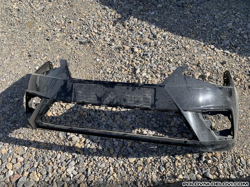 Seat  Ibiza Prednji Branik Karoserija