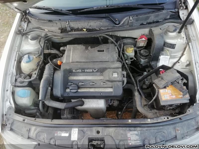 Seat  Leon  Kompletan Auto U Delovima