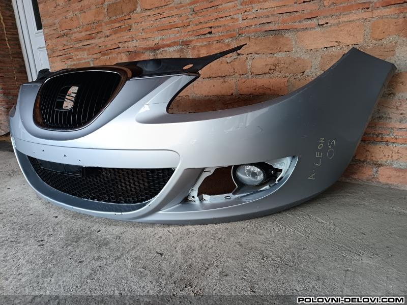 Seat  Leon  Prednji Branik Sivi 05-09