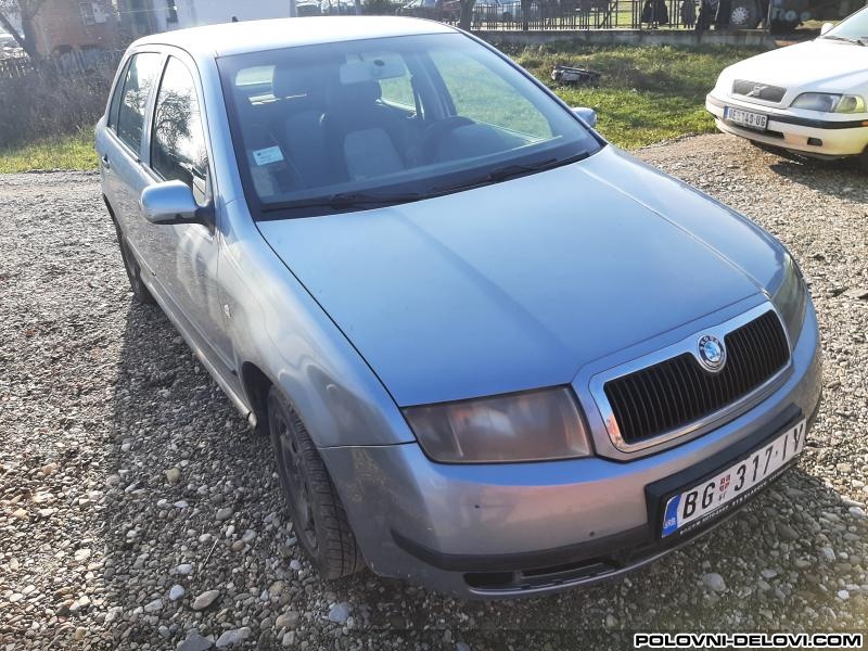 Skoda  Fabia 1.2 Kompletan Auto U Delovima