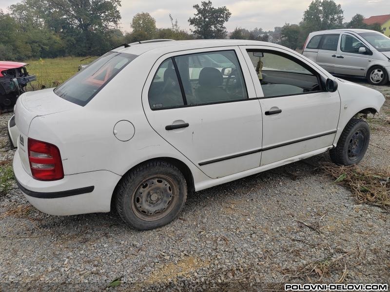 Skoda  Fabia 1.2 Kompletan Auto U Delovima