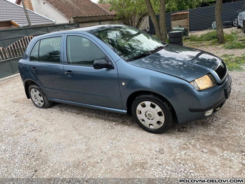 Skoda  Fabia 1.2i Kompletan Auto U Delovima