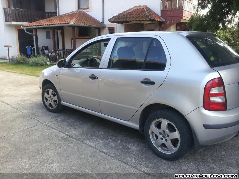 Skoda  Fabia 1.416v Razni Delovi