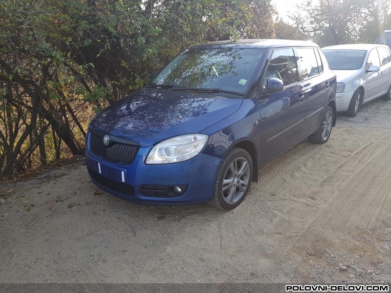 Skoda  Fabia 1.6 2.0 1.9 Tdi Kompletan Auto U Delovima