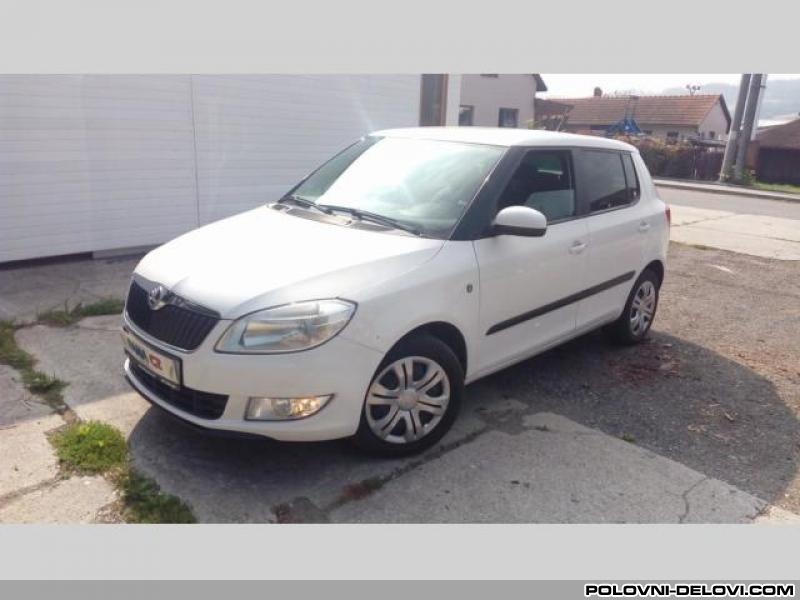 Skoda  Fabia 2 Kompletan Auto U Delovima