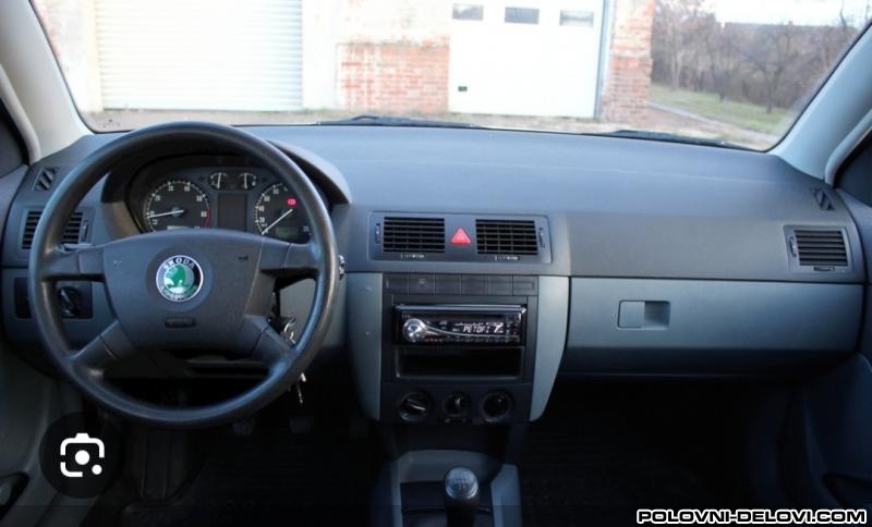 Skoda  Fabia  Enterijer