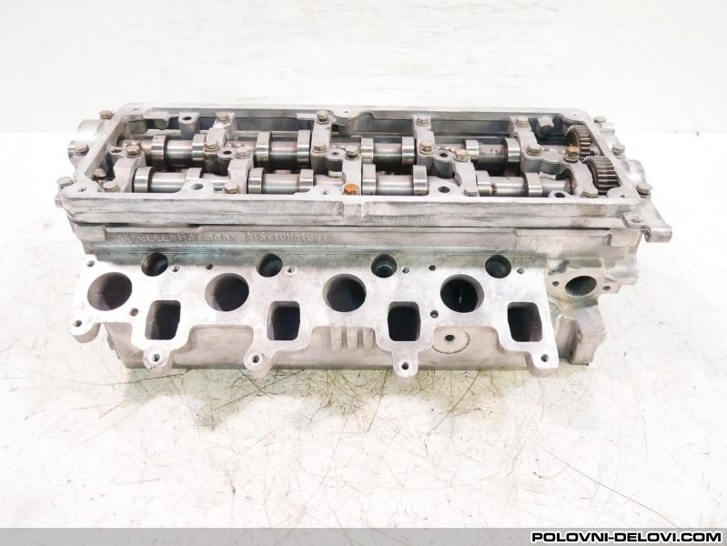 Skoda  Fabia Glava Motora Motor I Delovi Motora